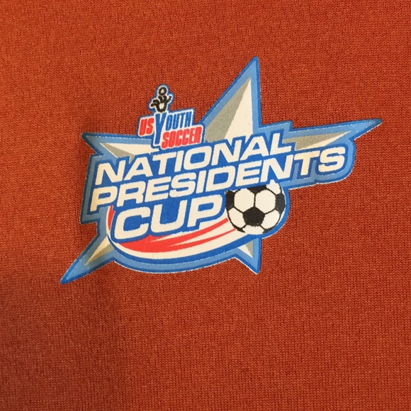 Nike Tee - Picture 2 of 7